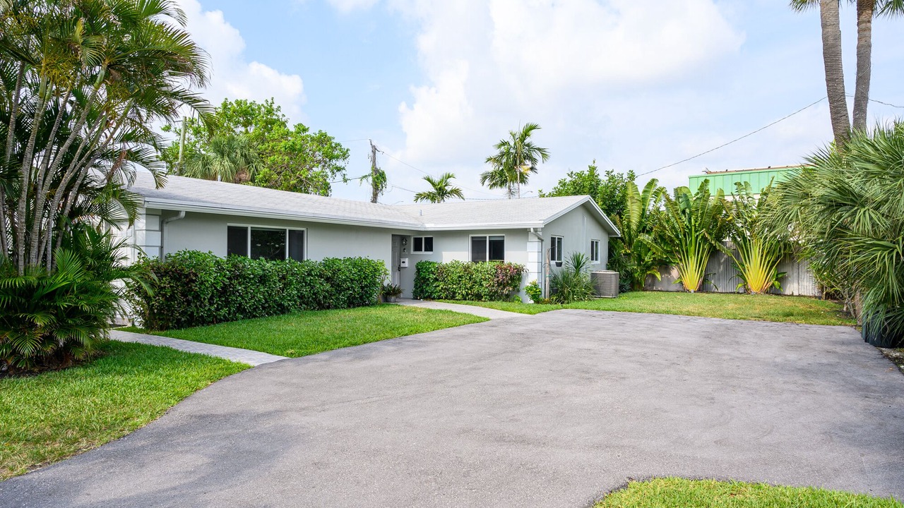 Photo of Outdoor in Lighthouse Point