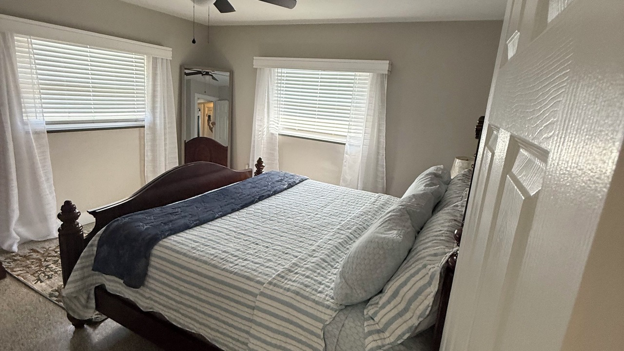 Photo of Bedroom in Redington Beach