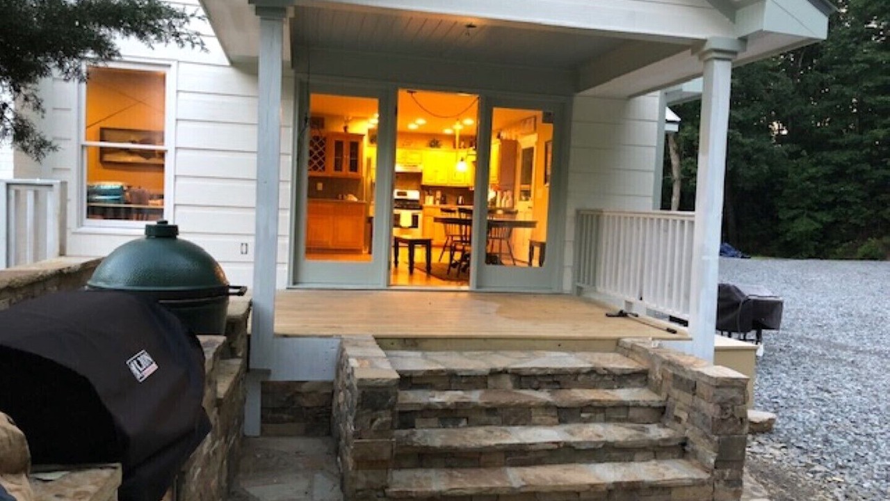 Photo of Patio Balcony in Ellijay