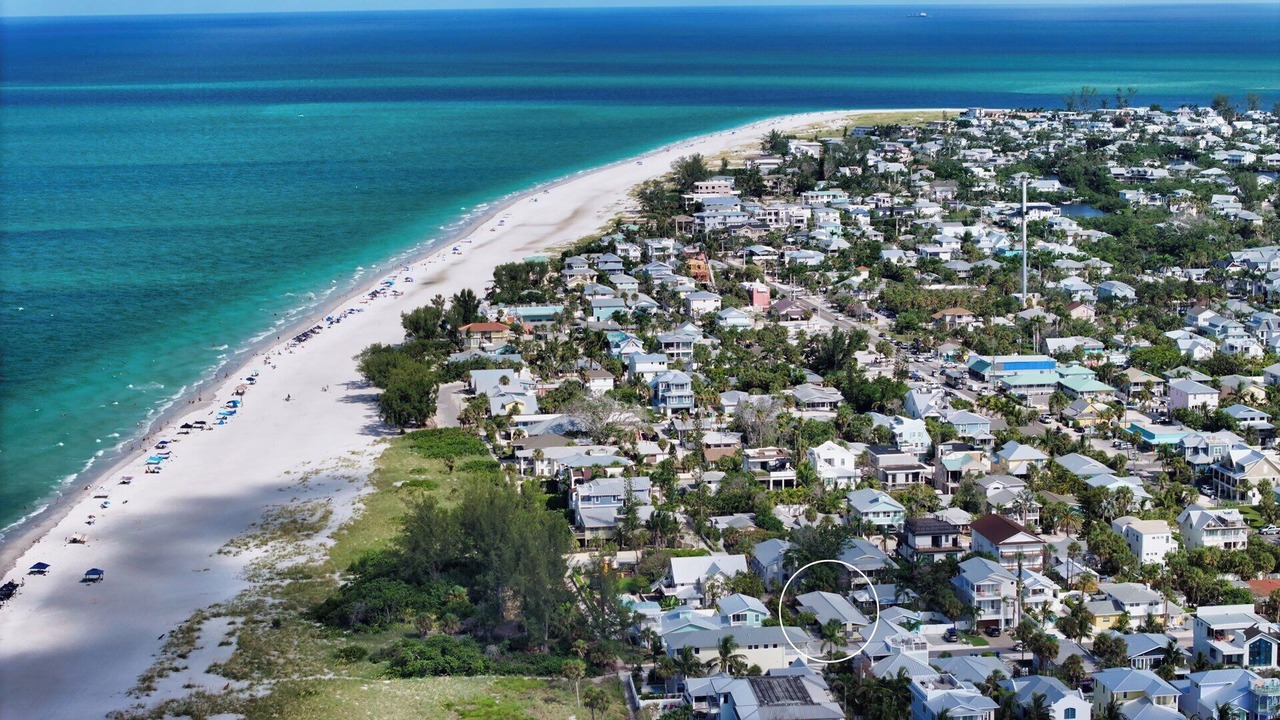 Photo of Others in Anna Maria