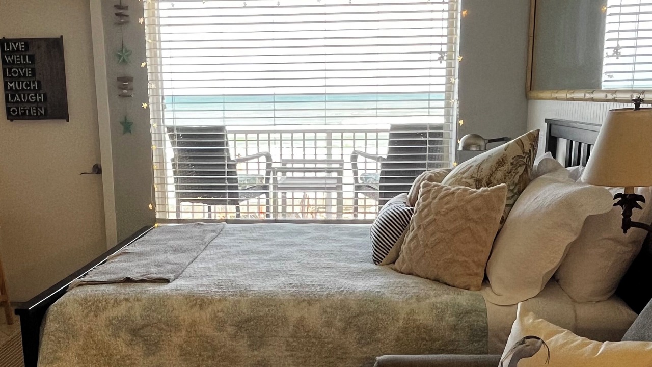 Photo of Bedroom in Lenox Park