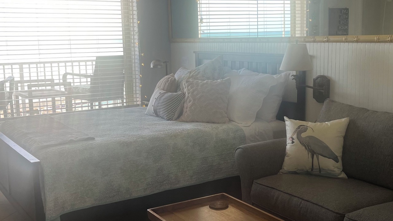 Photo of Bedroom in Lenox Park