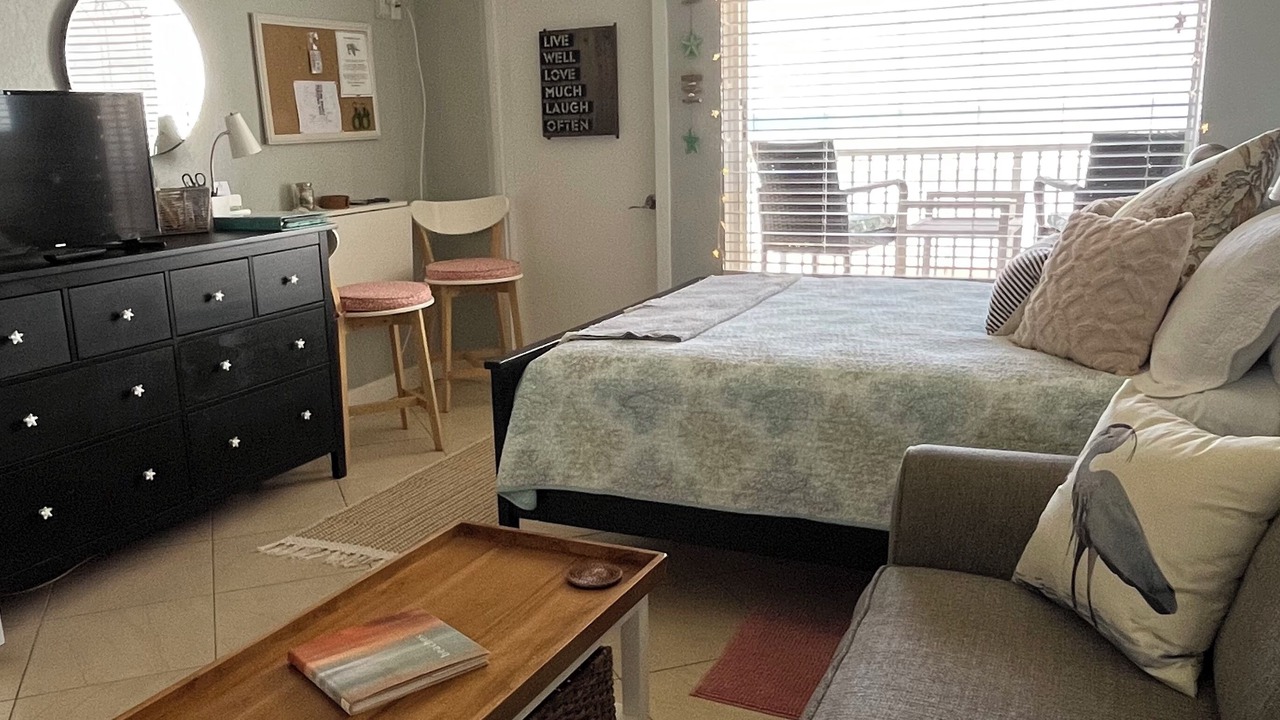 Photo of Bedroom in Lenox Park