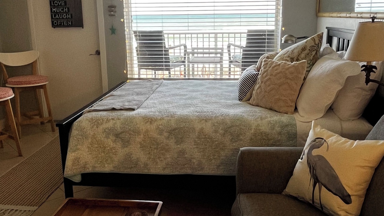 Photo of Bedroom in Lenox Park