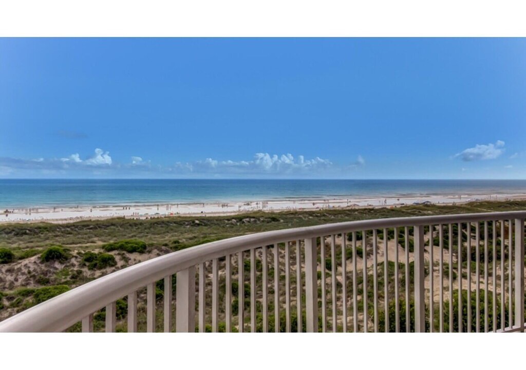 Photo of Patio Balcony in Amelia City