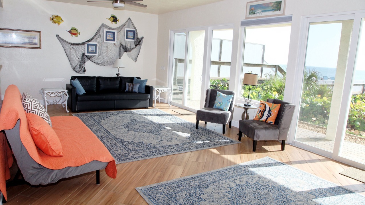 Photo of Livingroom in Melbourne Beach
