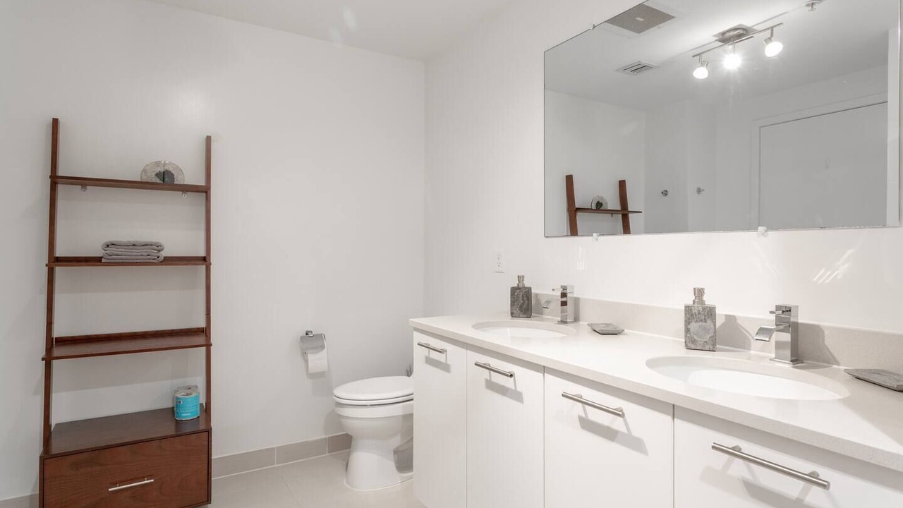Photo of Bathroom in Midtown