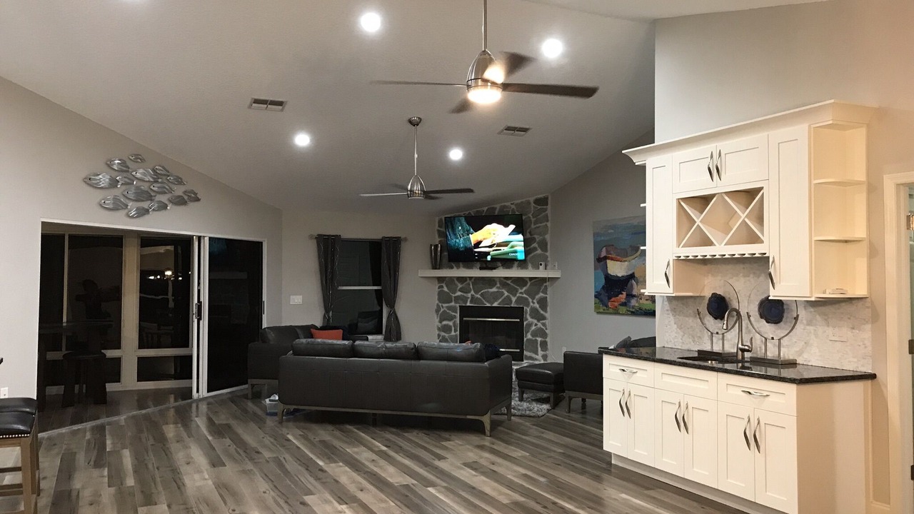 Photo of Livingroom in Spring Hill