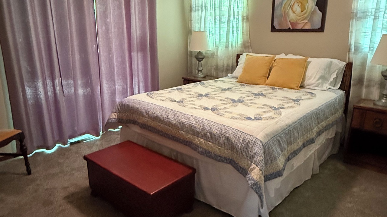 Photo of Bedroom in Shiloh