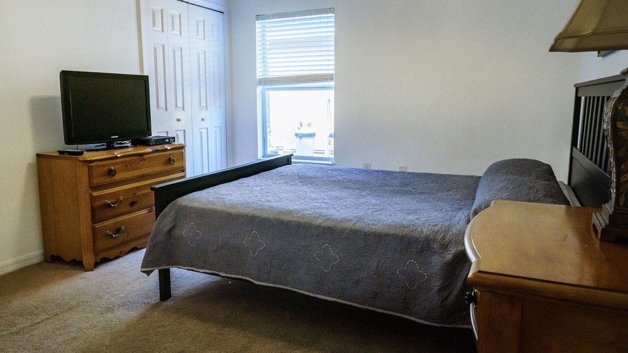Photo of Bedroom in Watersong