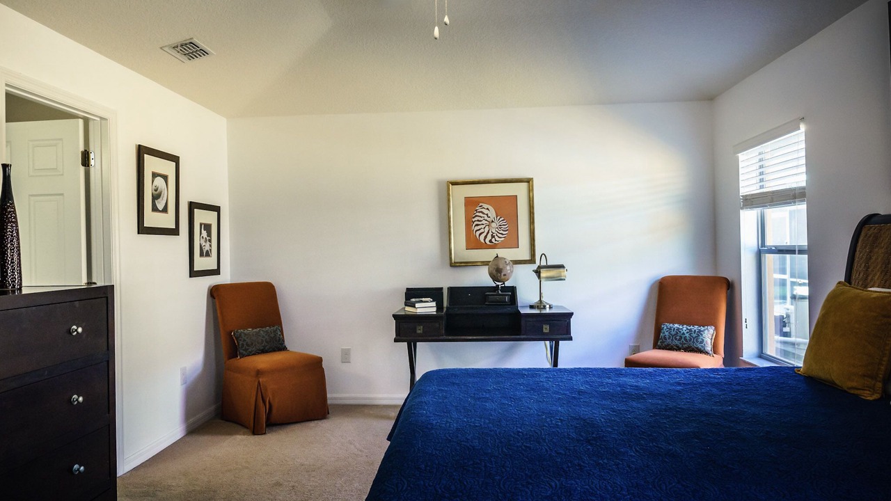 Photo of Bedroom in Watersong