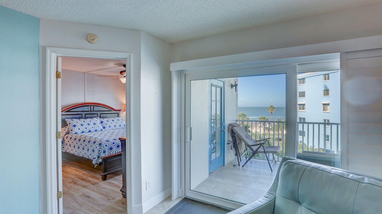 Photo of Livingroom in Redington Shores