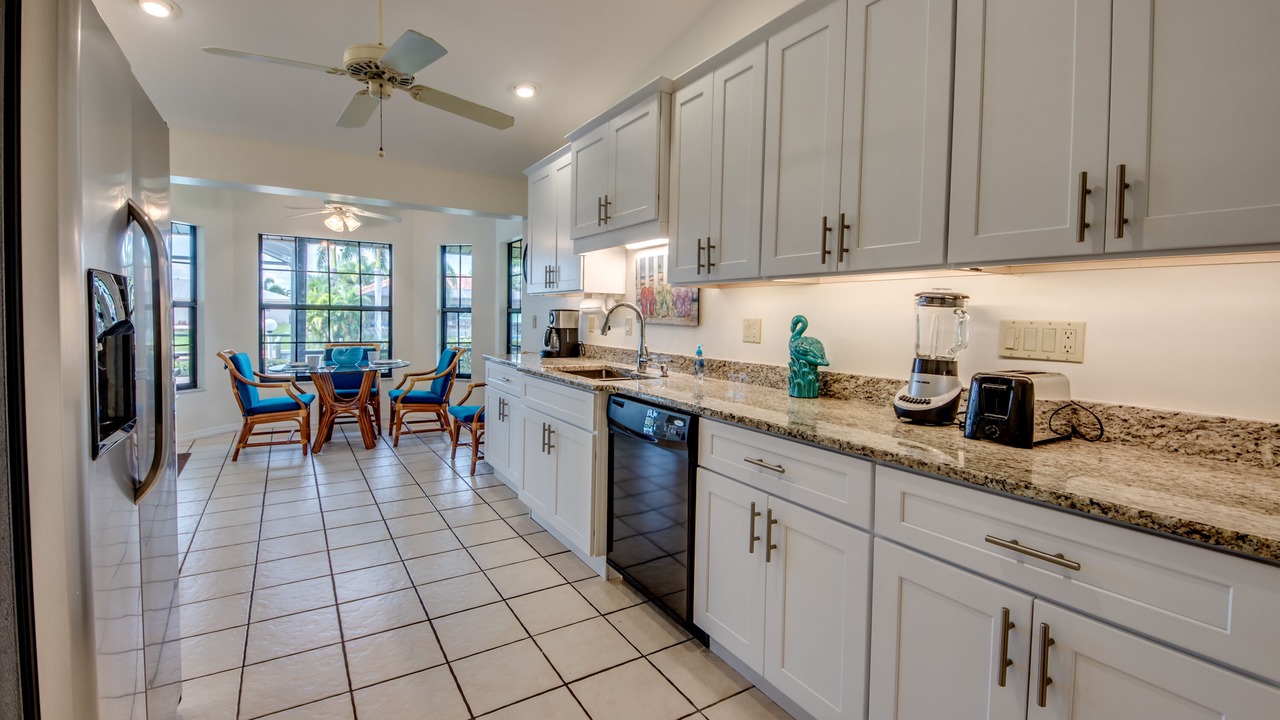 Photo of Kitchen in Caloosahatchee