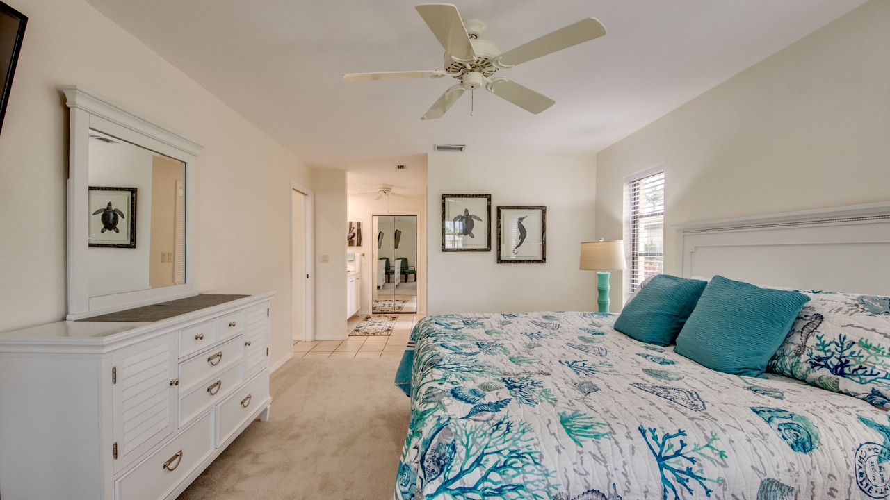 Photo of Bedroom in Caloosahatchee