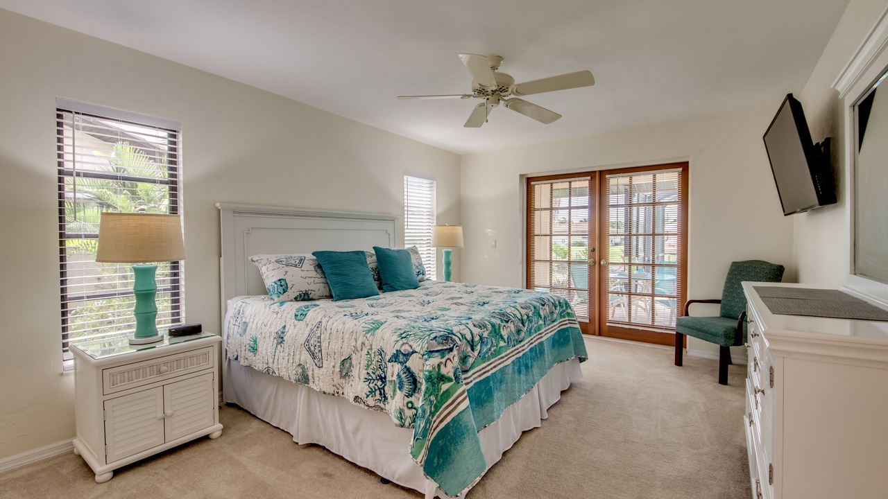 Photo of Bedroom in Caloosahatchee
