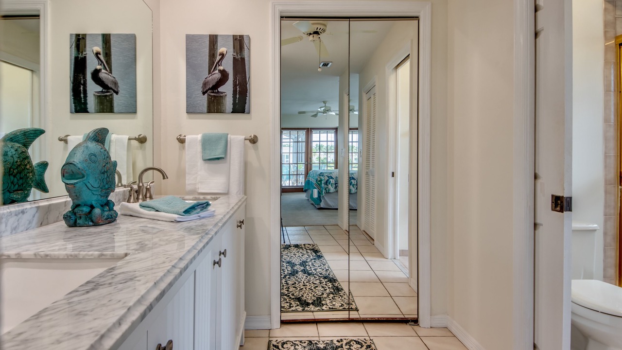 Photo of Bathroom in Caloosahatchee