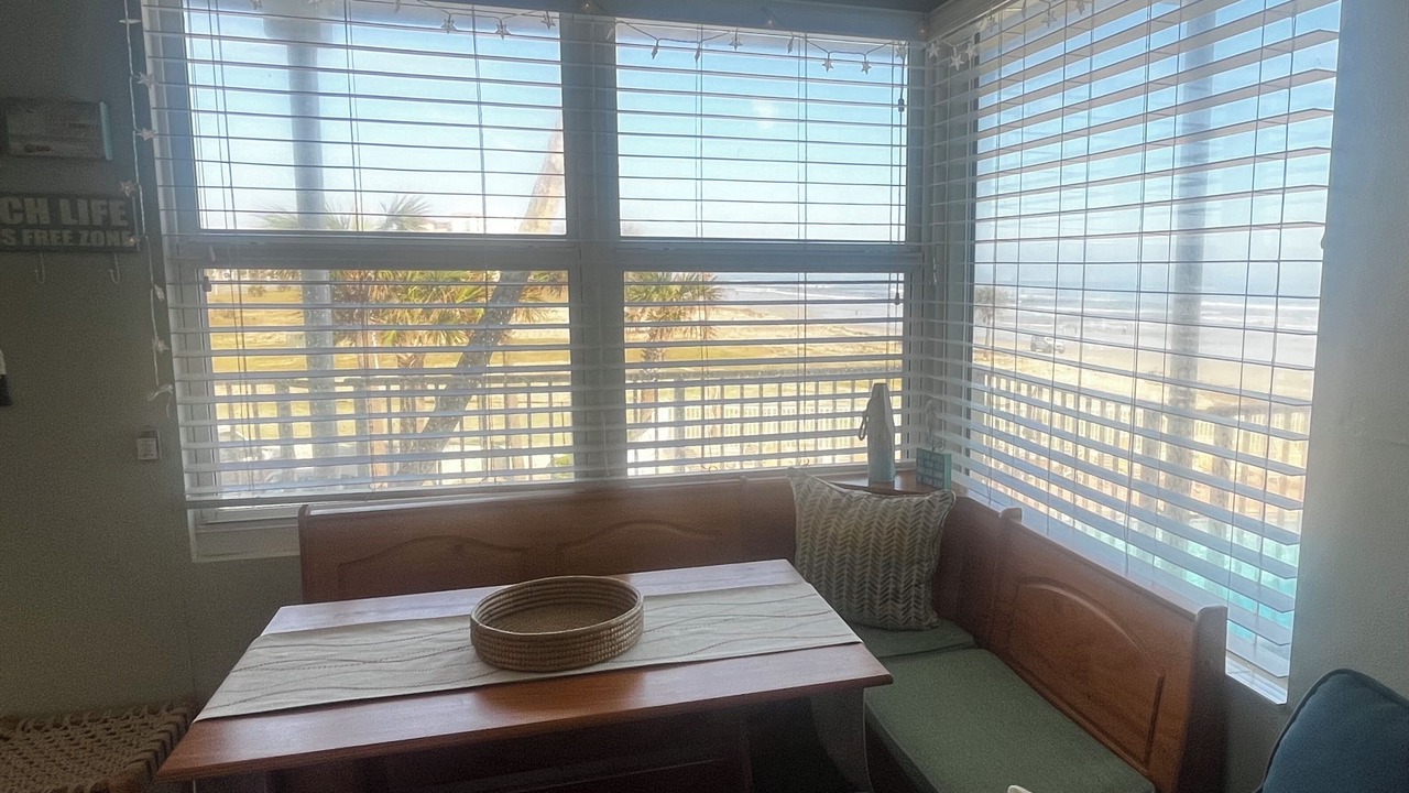 Photo of Livingroom in Lenox Park