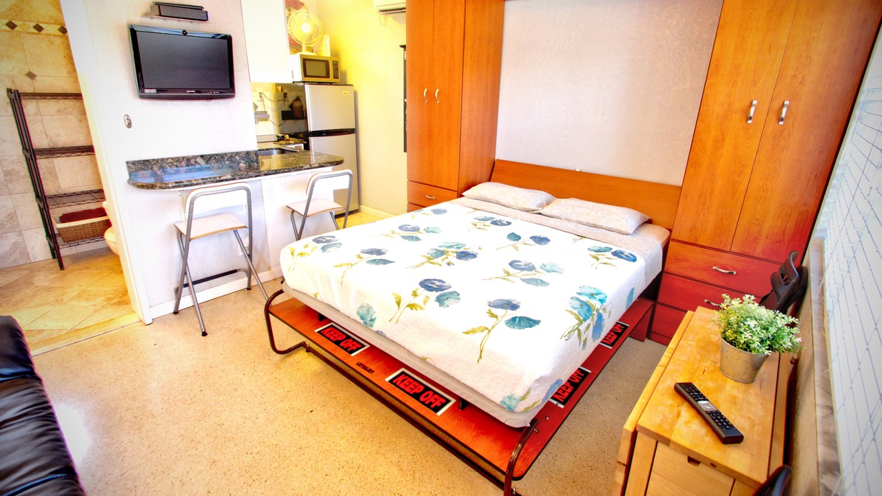 Photo of Bedroom in Hollywood