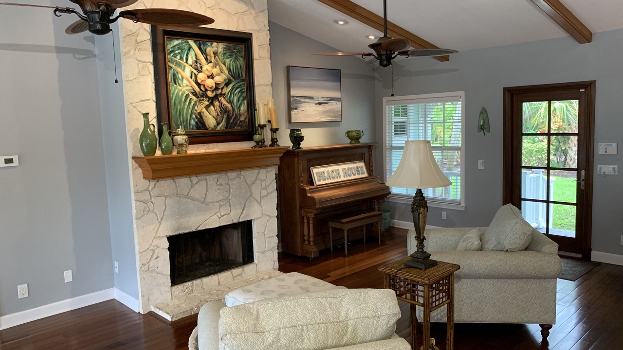 Photo of Livingroom in Jupiter