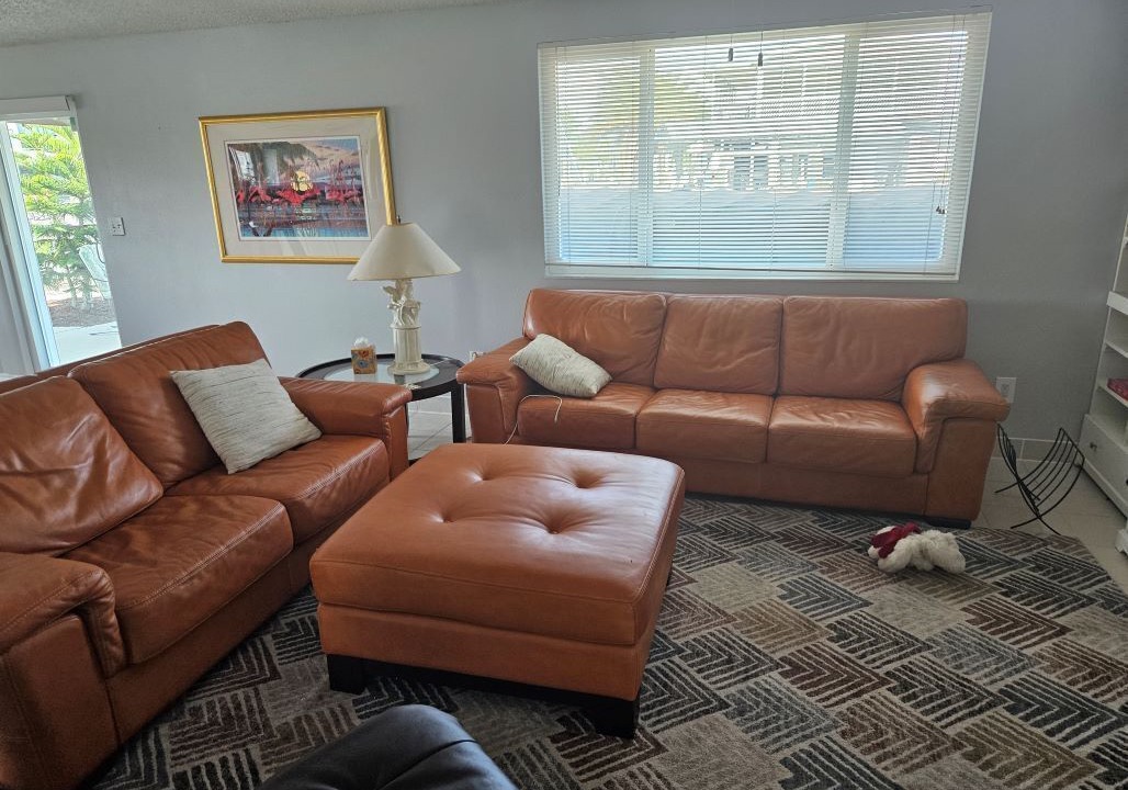 Photo of Livingroom in Hudson Beach Estates