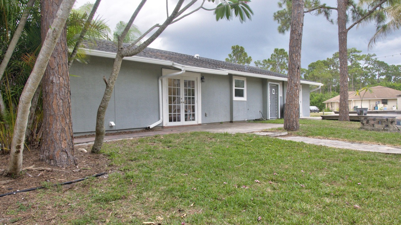 Photo of Outdoor in Jupiter Farms