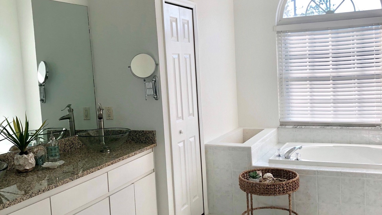 Photo of Bathroom in Homosassa