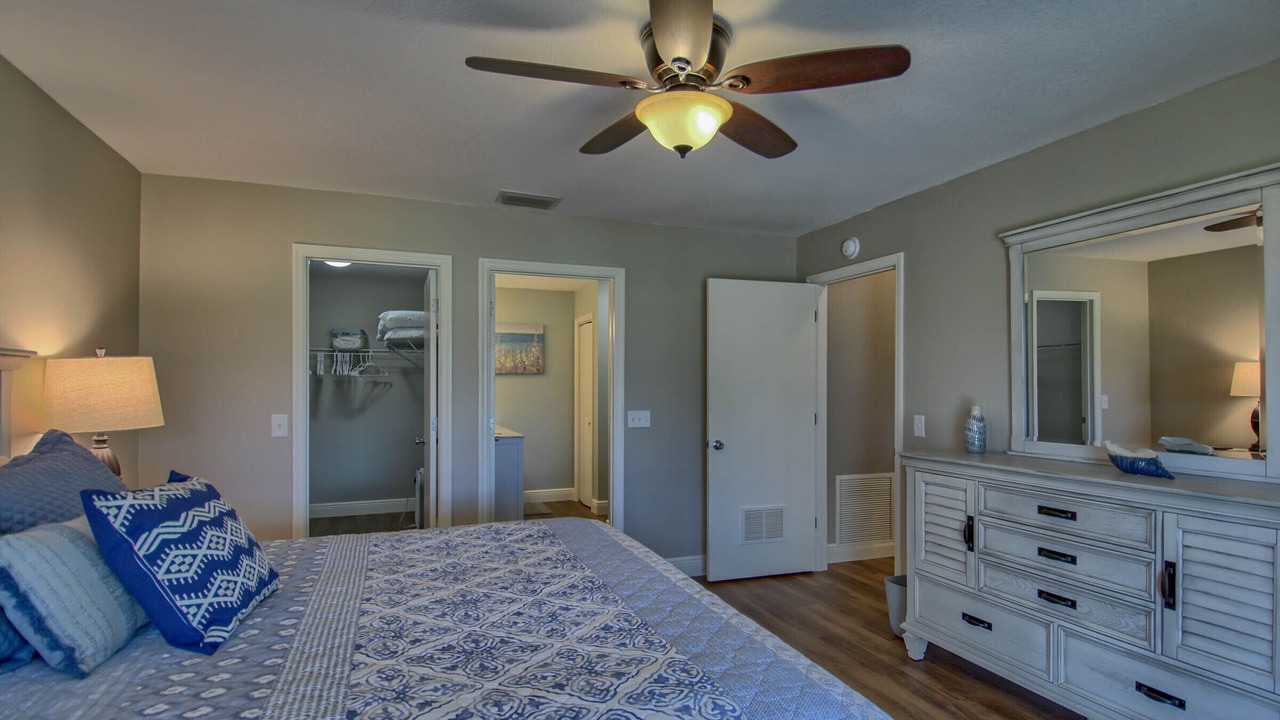 Photo of Bedroom in The Villages