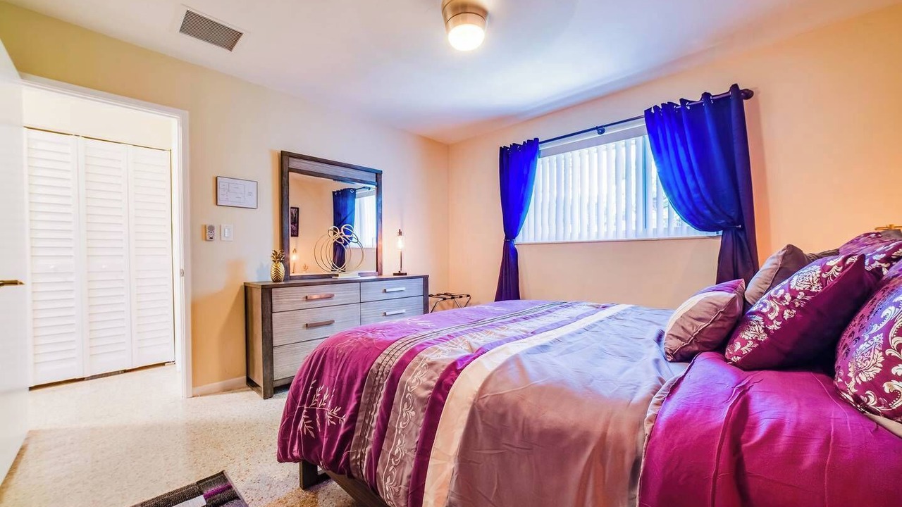 Photo of Bedroom in Poinsettia Heights