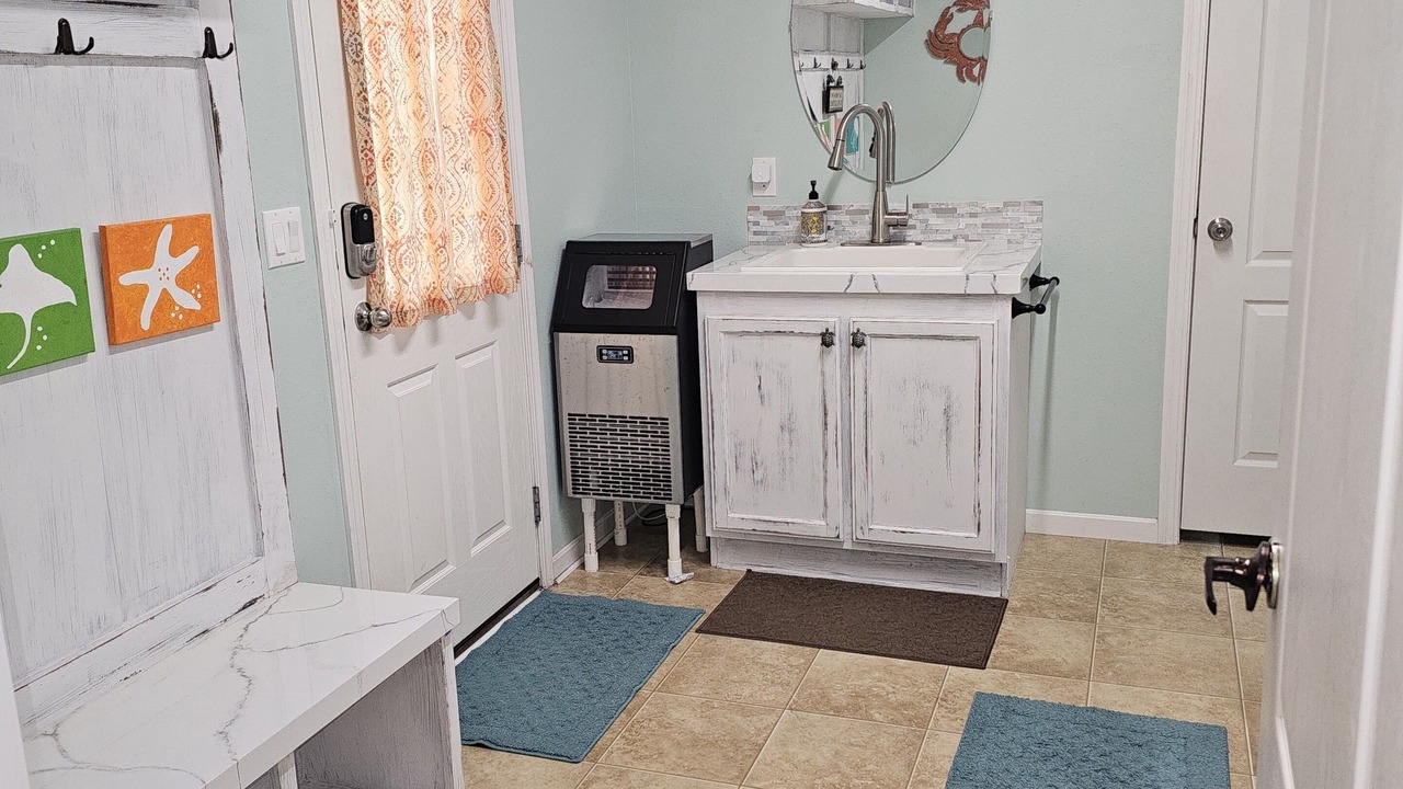 Photo of Bathroom in Steinhatchee