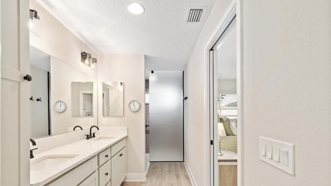 Photo of Bathroom in Wildwood