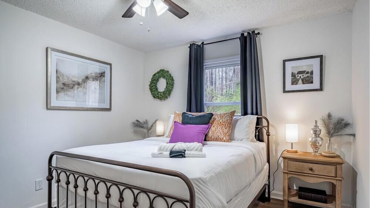 Photo of Bedroom in Douglasville