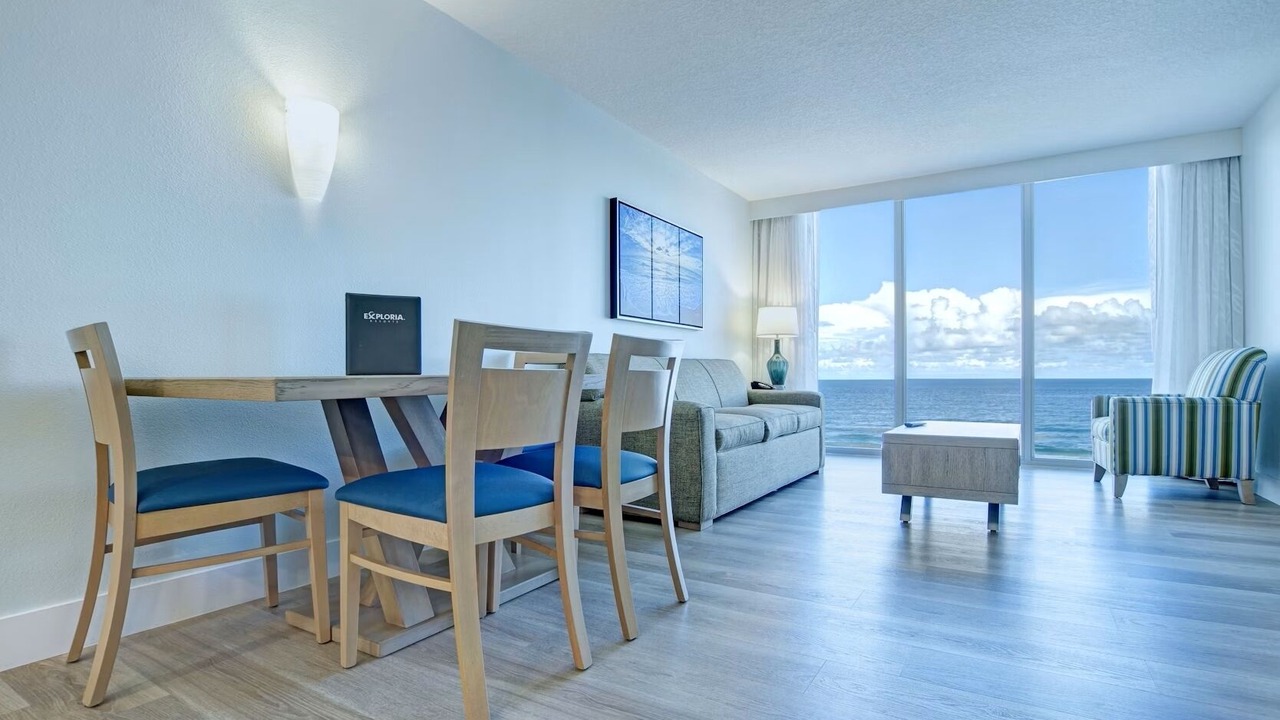 Photo of Livingroom in Daytona Beach