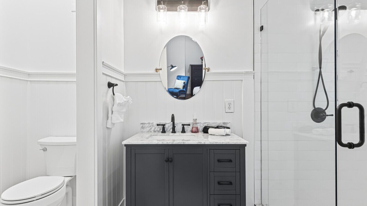 Photo of Bathroom in Midtown