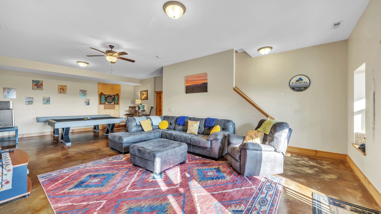 Photo of Livingroom in Vein Mountain