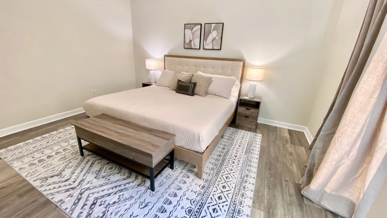 Photo of Bedroom in Greenville Downtown