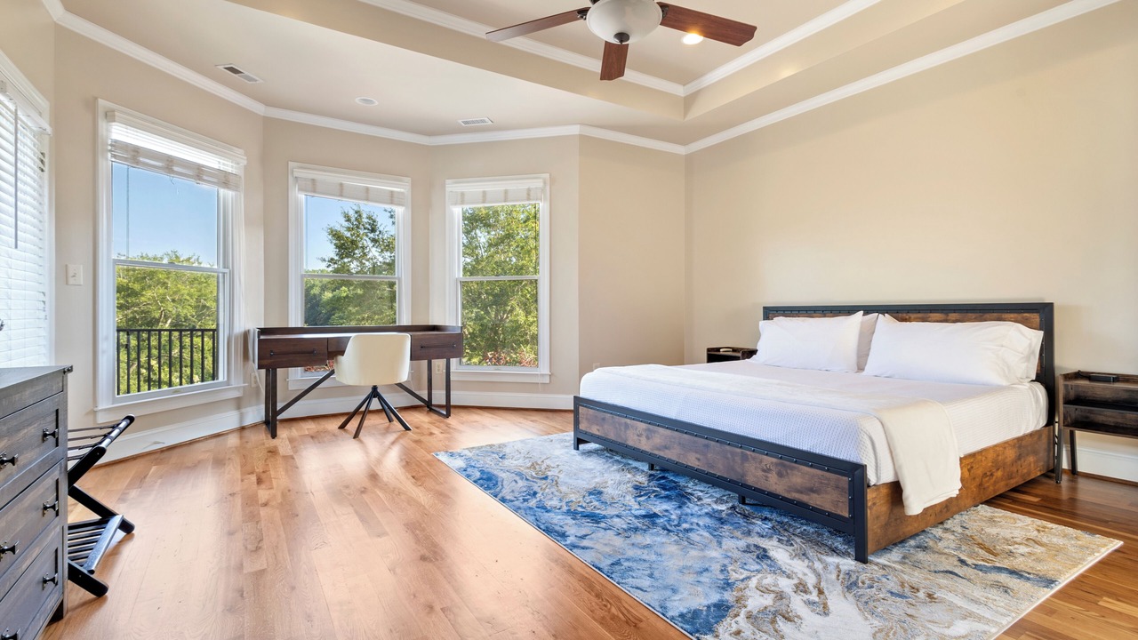Photo of Bedroom in Greenville - Spartanburg