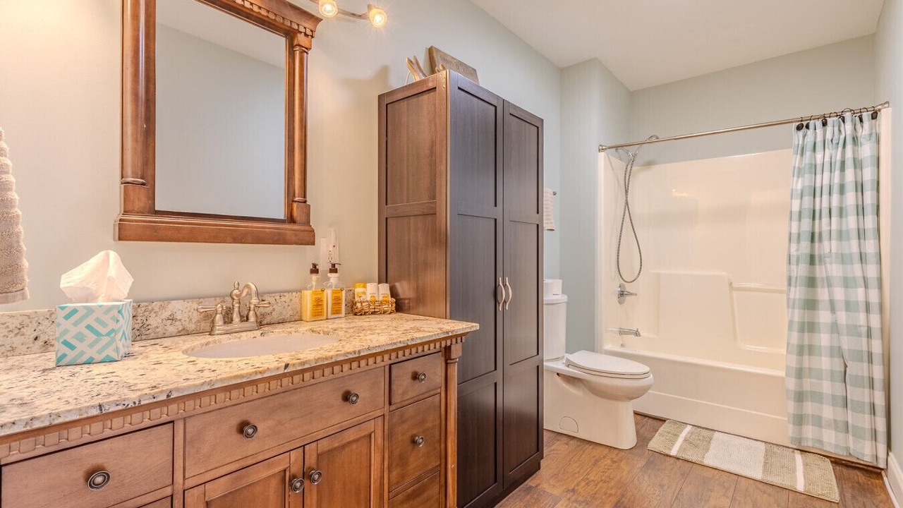 Photo of Bathroom in Rockwood