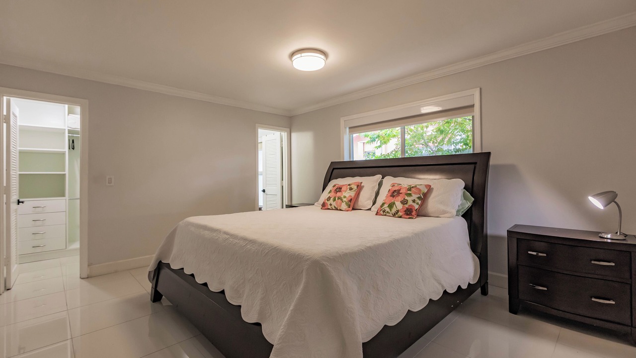 Photo of Bedroom in Deerfield Beach