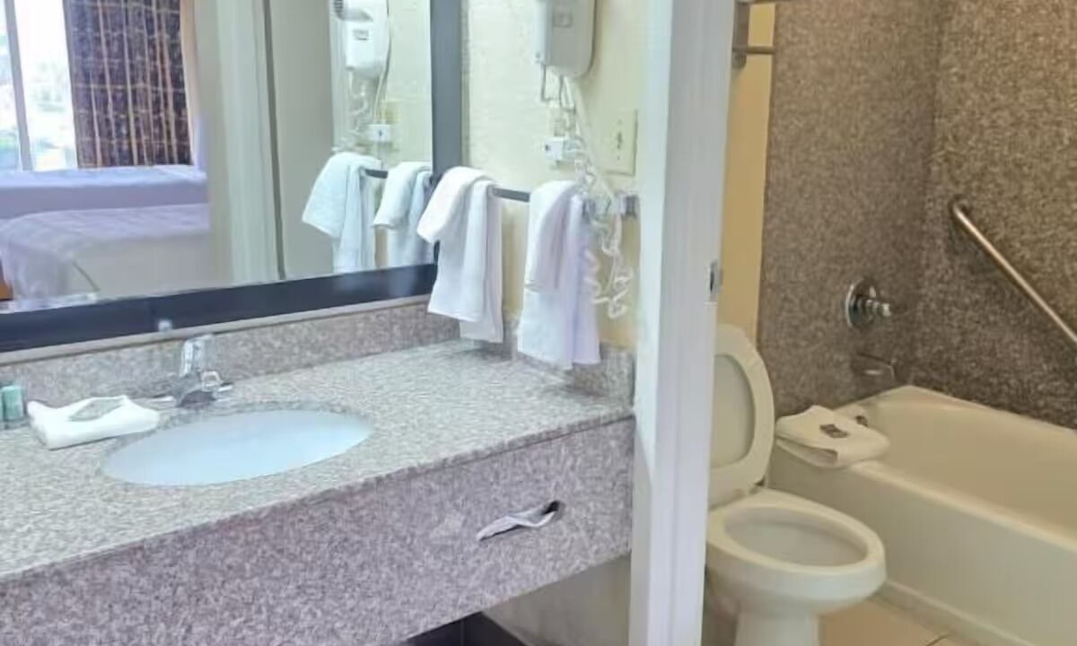 Photo of Bathroom in Downtown Chattanooga