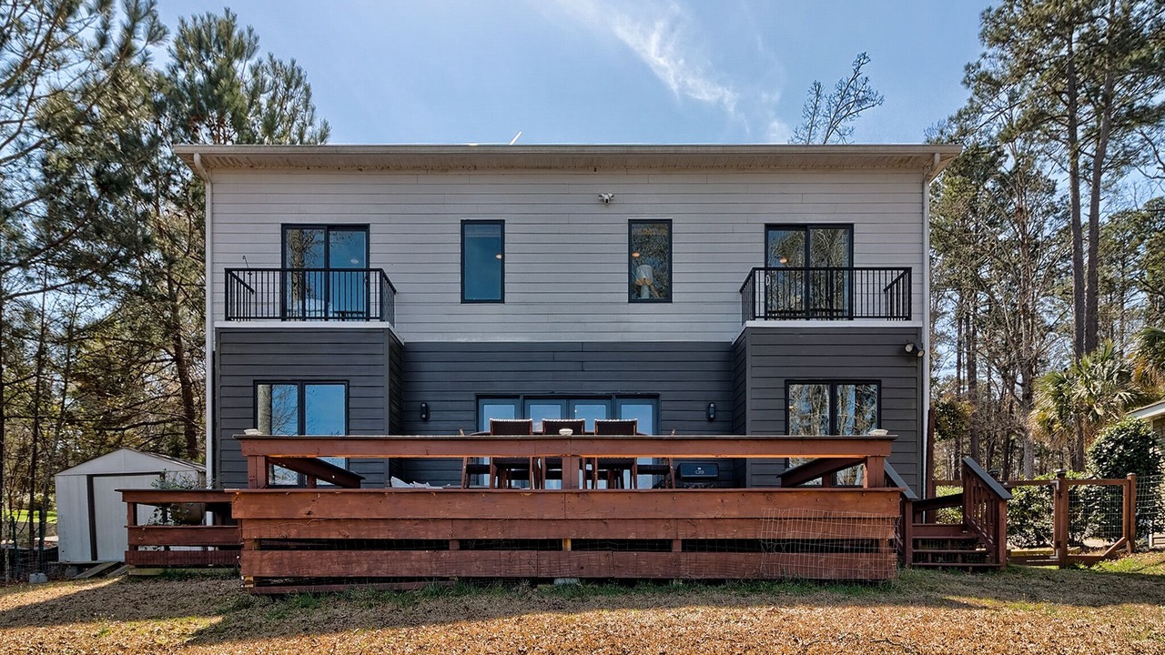 Photo of Outdoor in Chapin