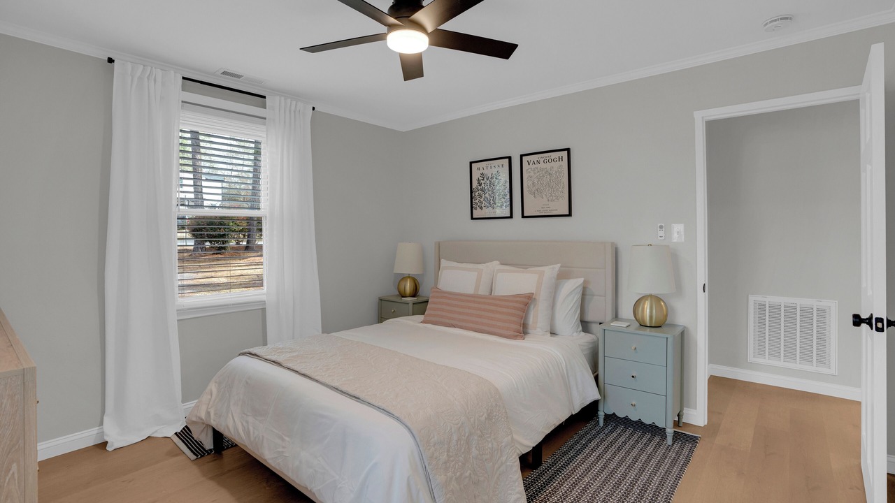 Photo of Bedroom in Forest Acres