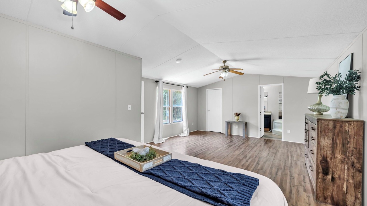 Photo of Bedroom in Baker