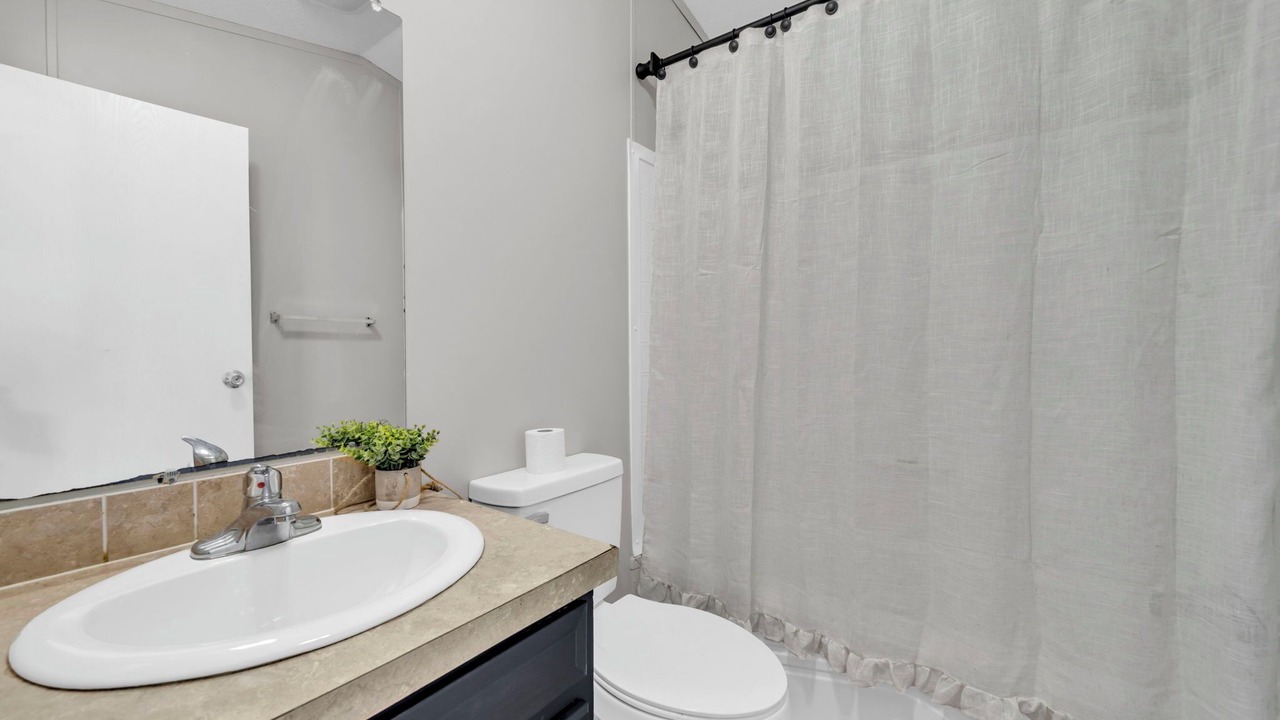 Photo of Bathroom in Baker