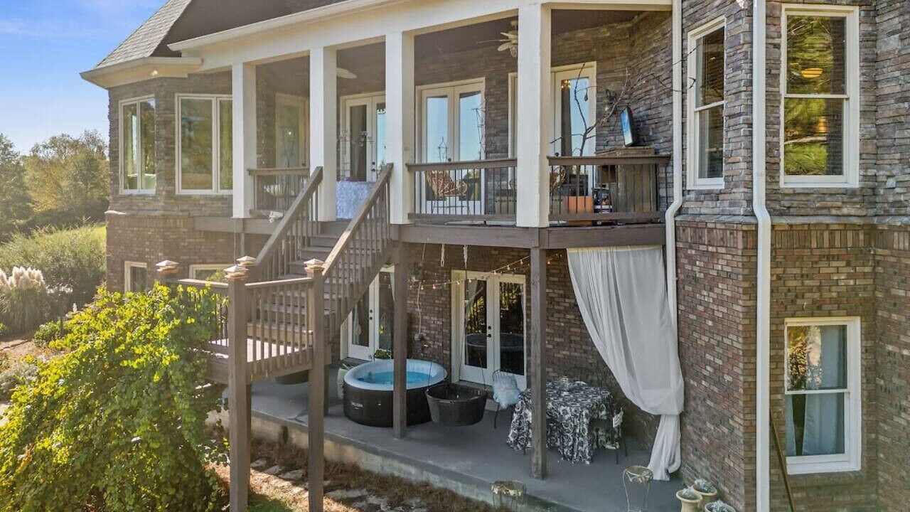 Photo of Outdoor in Flowery Branch