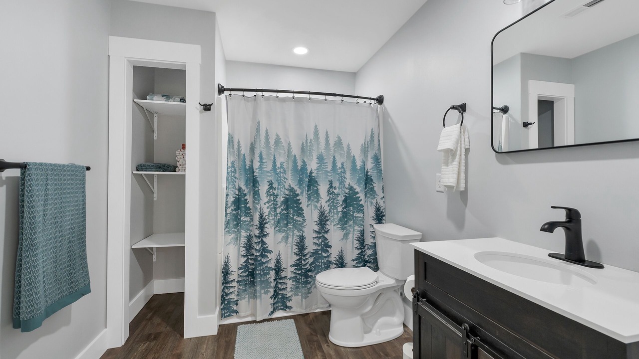 Photo of Bathroom in Benton
