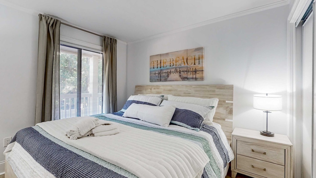 Photo of Bedroom in Palmetto Dunes