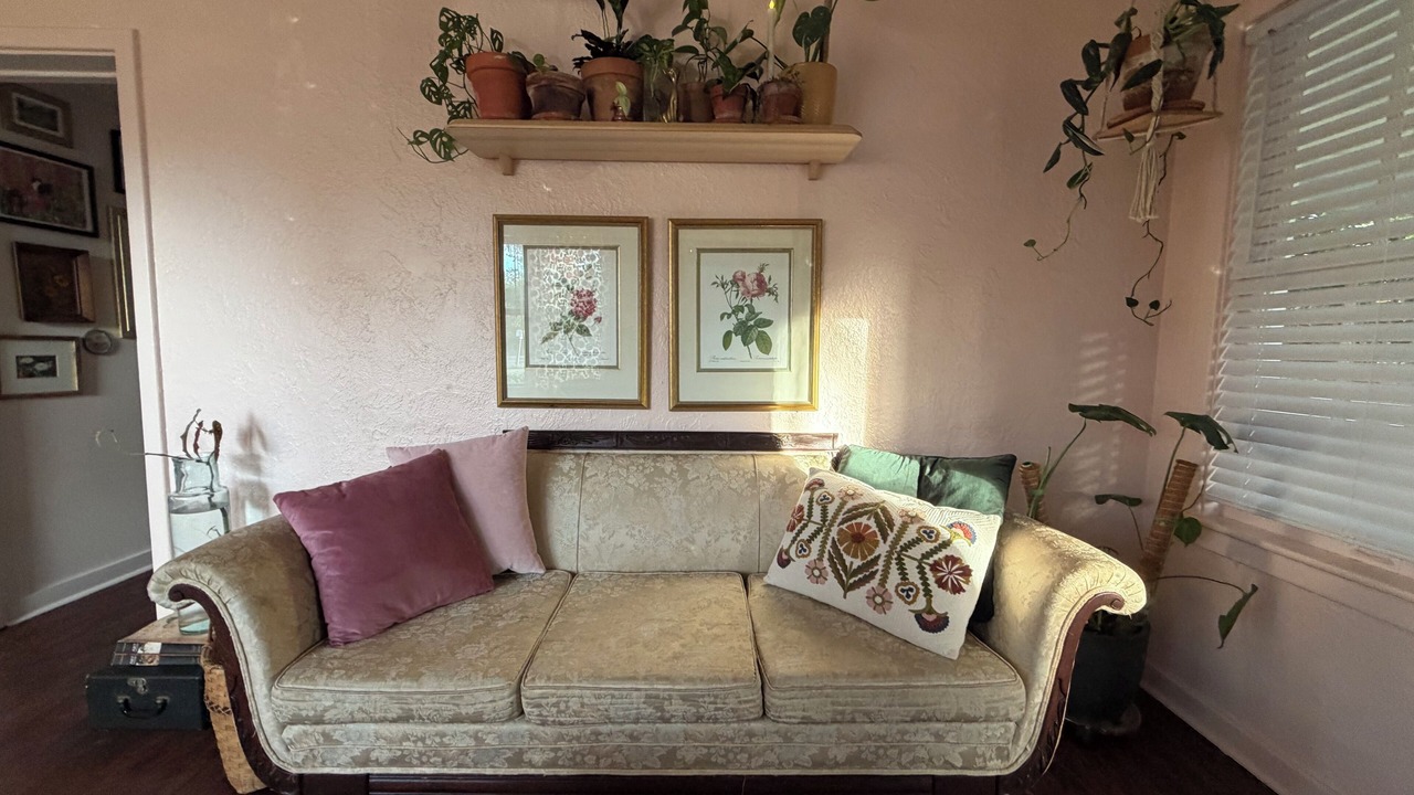 Photo of Livingroom in Bunkers Cove