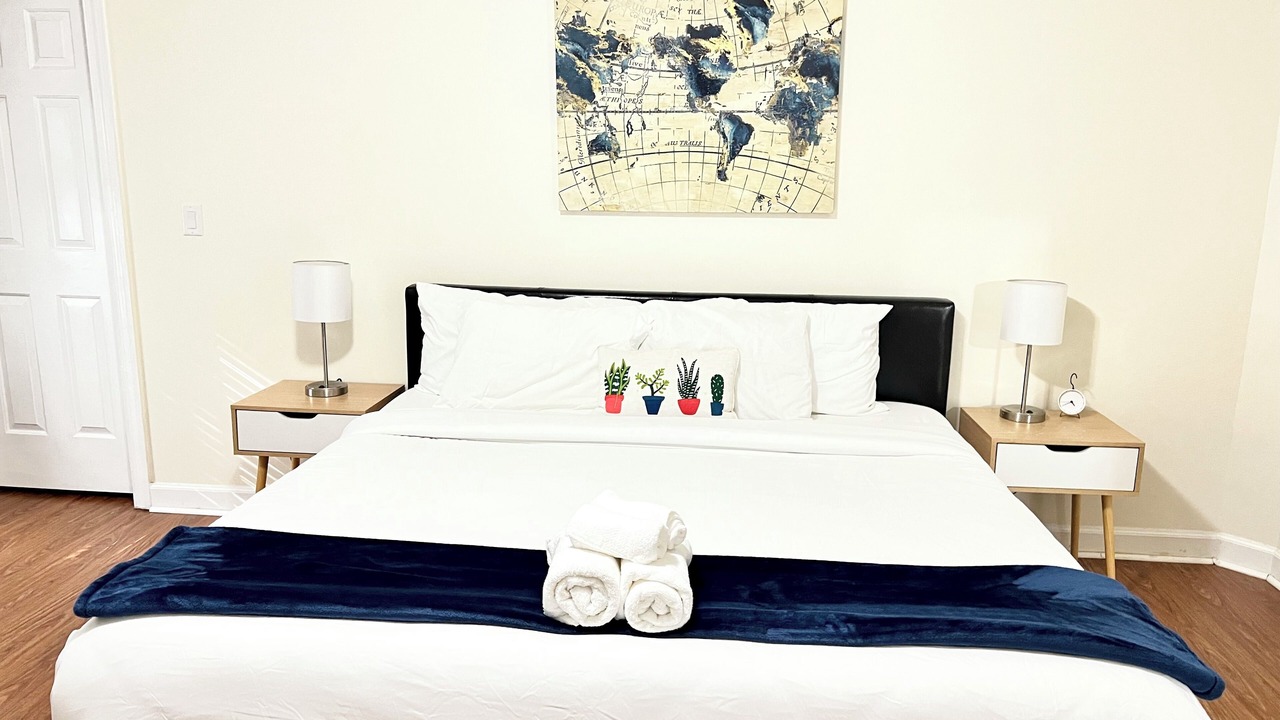 Photo of Bedroom in Lawrenceville