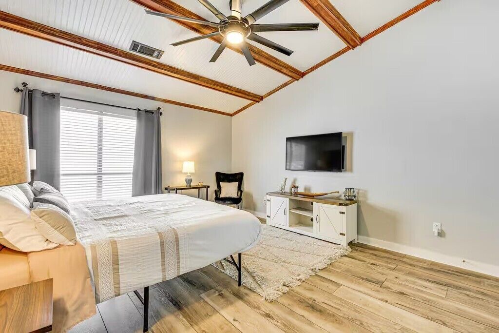 Photo of Bedroom in Reynoldstown