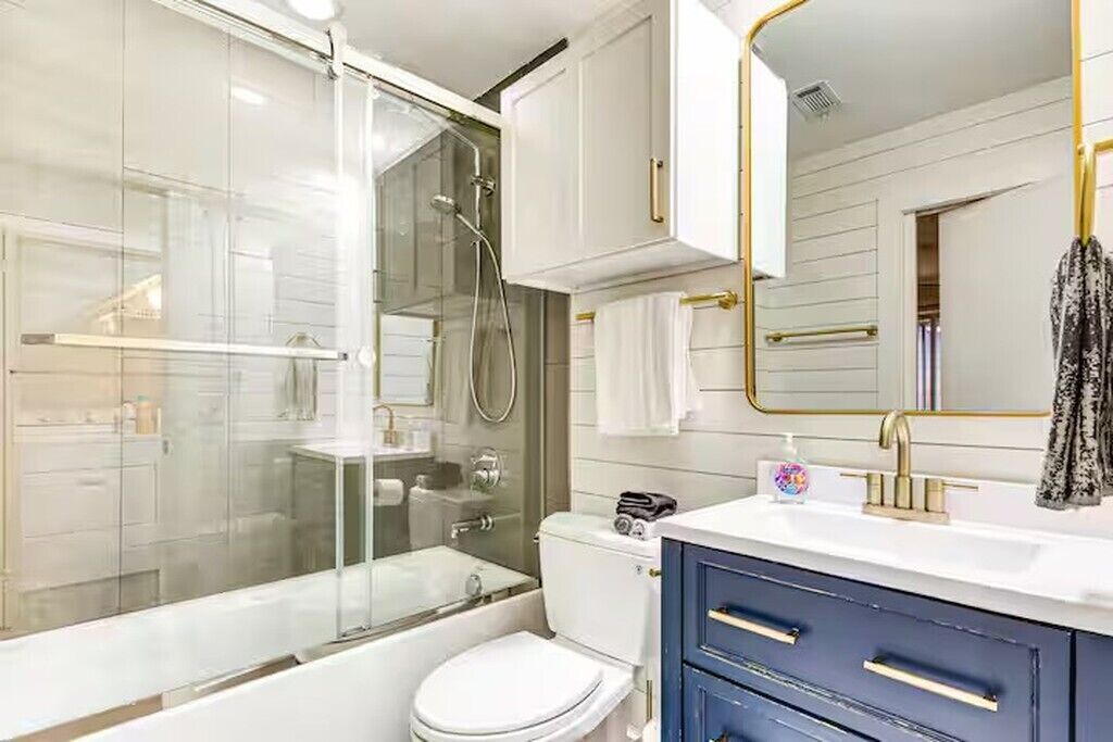 Photo of Bathroom in Reynoldstown